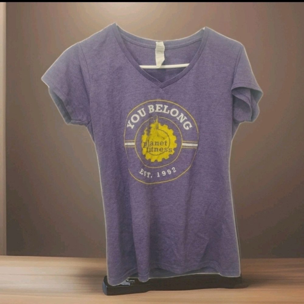 Vintage Planet Fitness Women’s L Soft Ring Spun Workout Gym T-Shirt Exercise Tee